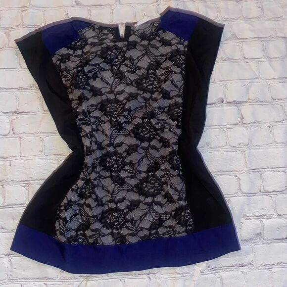 Robbi & Nikki Tank Top Blouse - Picture 1 of 4